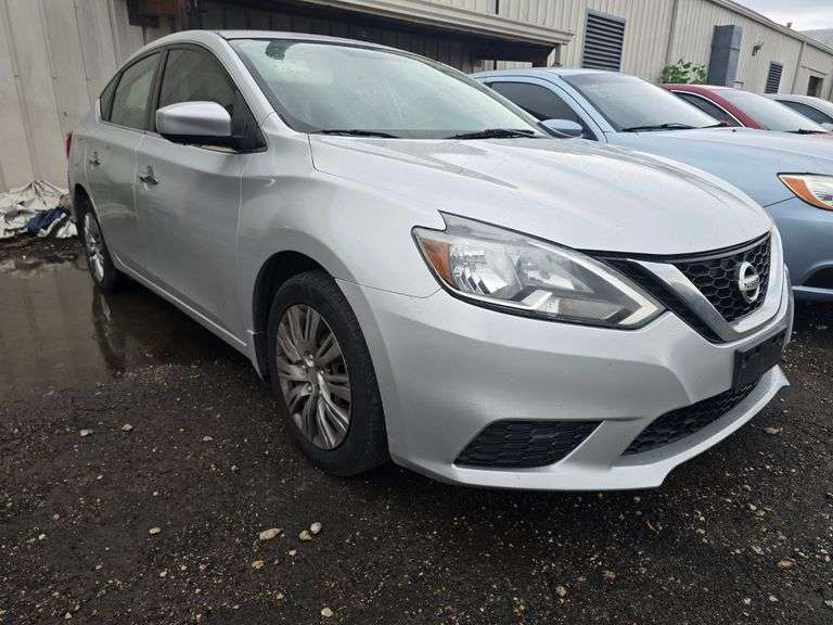 2016 NISSAN SENTRA HAS KEY HAS TITLE RUNS&DRIVES