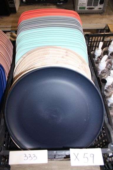 Assorted Brand new Mainstays Circular Plates and Mainstays Square Plates