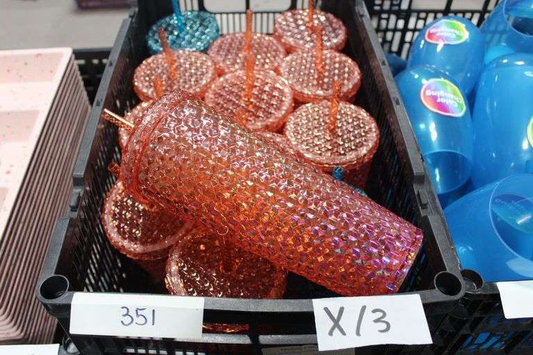 Brand new Mainstays 26 oz Tumbler dishwasher safe BPA free cups/ tumblers, glossy material in assorted colors