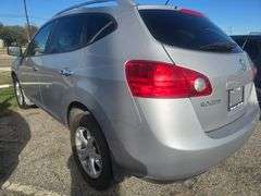 2010 NISSAN ROGUE HAS KEY HAS TITLE RUNS&DRIVES