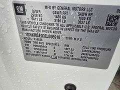 2012 CHEVY TREVERSE HAS KEY HAS TITLE