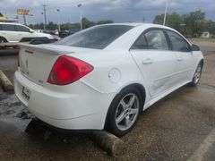 2010 PONTIAC G6 HAS KEY HAS TITLE RUNS&DRIVES