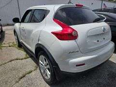 2014 NISSAN JUKE HAS KEY HAS TITLE RUNS