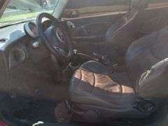 2003 MINI COOPER HAS KEY HAS TITLE RUNS&DRIVES