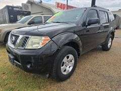 2011 NISSAN PATHFINDER HAS KEY HAS TITLE RUNS&DRIVES