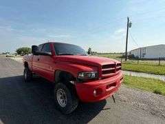 2002 DODGE RAM HAS KEY HAS TITLE RUNS