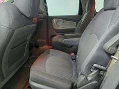 2012 CHEVY TREVERSE HAS KEY HAS TITLE