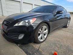 2010 HYUNDIA GENSIS HAS KEY HAS TITLE RUNS&DRIVES