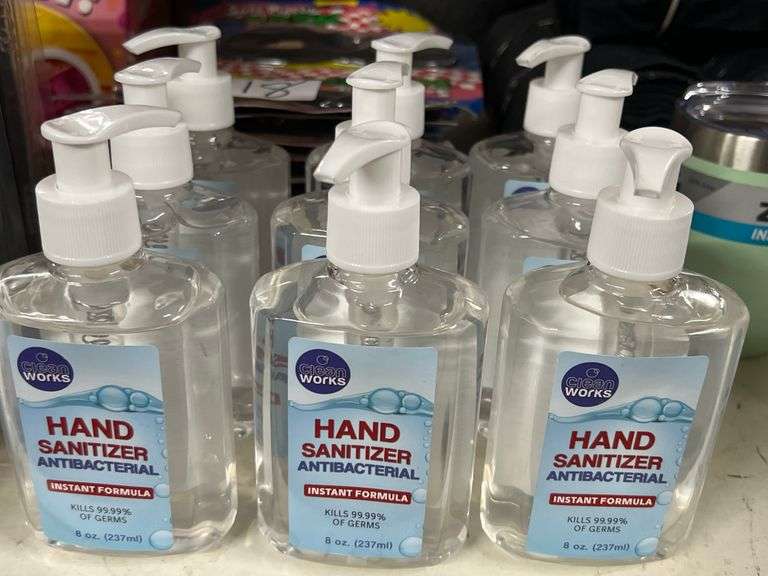 CLEAN WORKS HAND SANITIZER ANTI-BACTERIAL INSTANT FORMULA 75% ALCOHOL 8OZ
