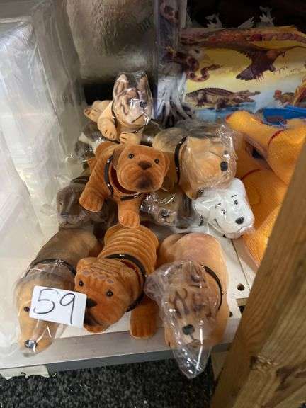 BOBBLE HEAD DOG FIGURES