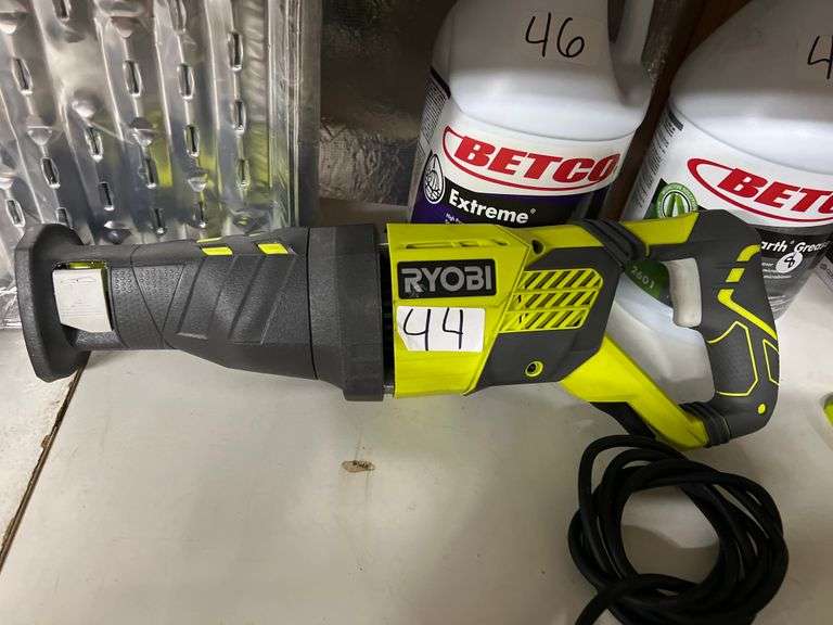 RYOBI RJ1861V ELECTRIC RECIPROCATING SAW 120V 12A 0-3000RPM **In working condition