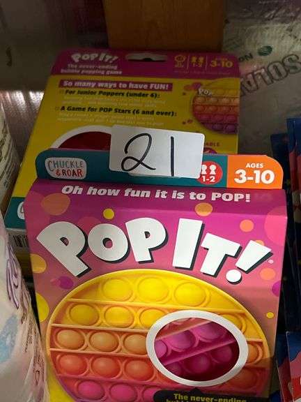 CHUCKLE & ROAR POP IT! NEVER ENDING BUBBLE POPPING GAME