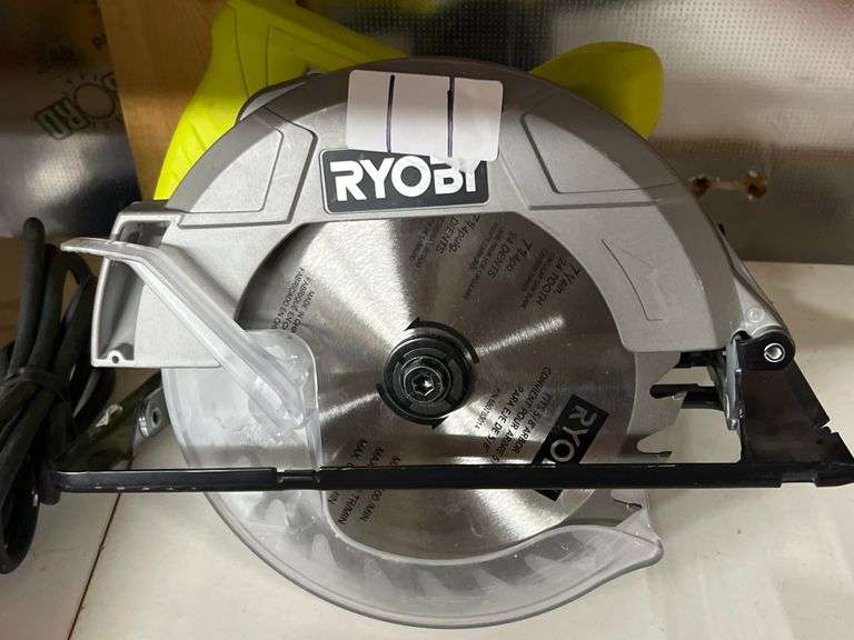RYOBI CSB125 ELECTRIC 7-1/4" CIRCULAR SAW 120V 13A 5000/MIN IN WORKING CONDITION