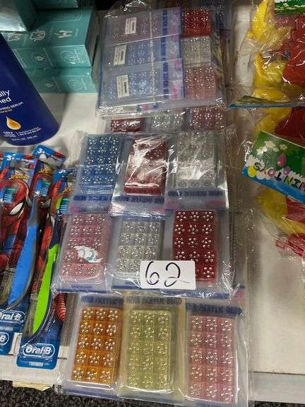 RILG COLLECTION HAIR ACRYLIC BEAD IN VARIOUS COLORS WITH 30 BEADS PER PACK, AND 12 PACKS PER COUNT