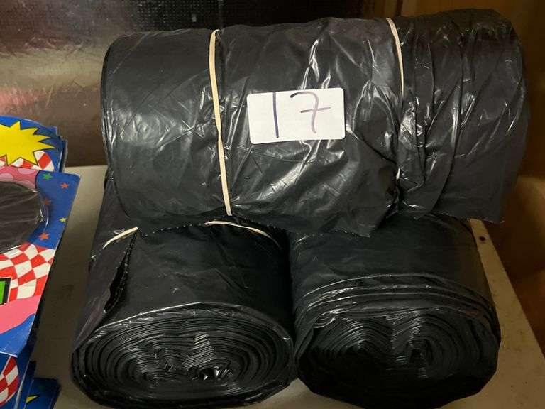 39GAL BLACK TRASH BAGS WITH 25PER ROLL