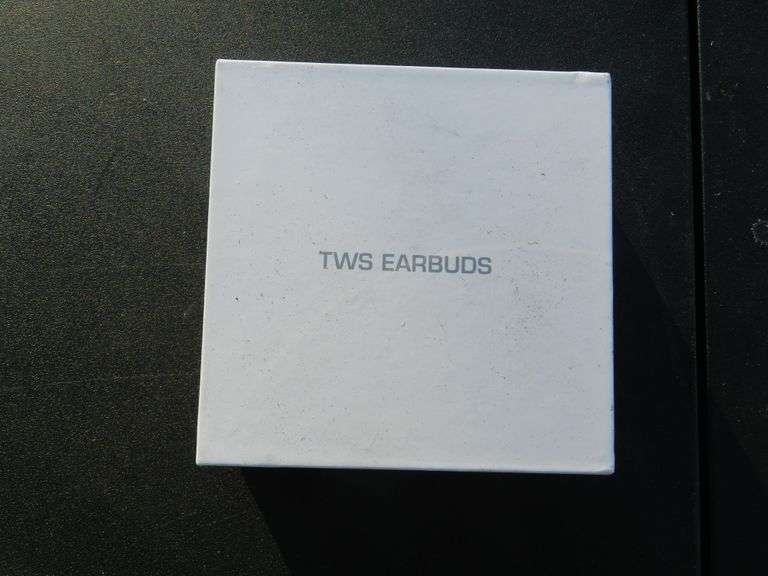 EAR BUDS