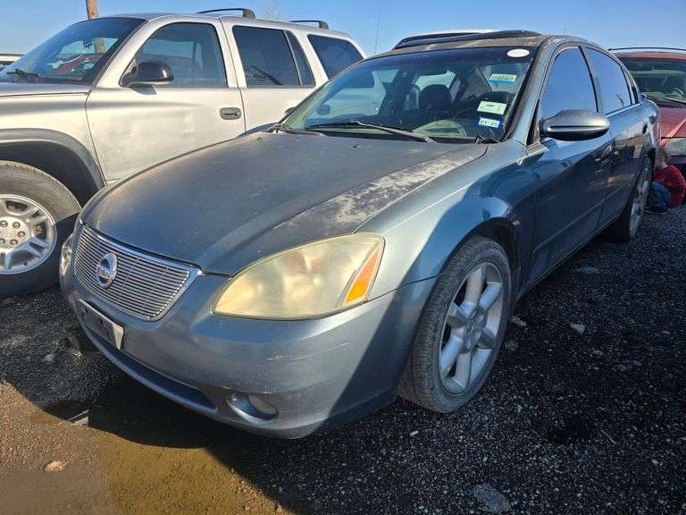 2002 NISSAN ALTIMA VIN# 1N4BL11D42C101380 HAS KEY HAS TITLE