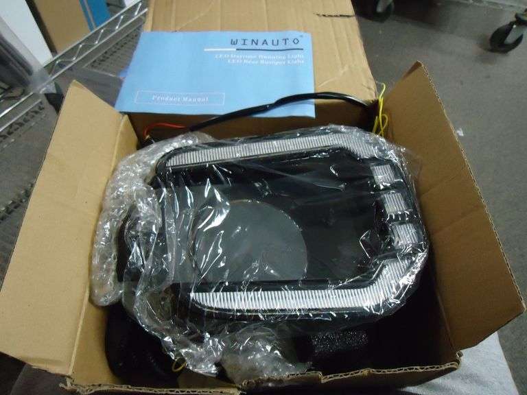 NEW! WINAUTO LED REAR BUMPER LIGHT