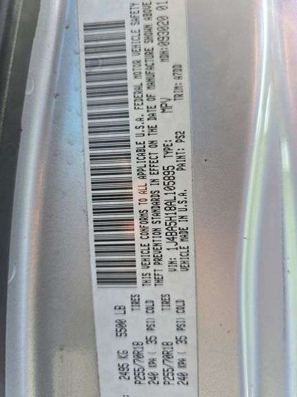 2010 JEEP WRANGLER VIN# 1J4BA5H18AL105895 HAS KEY HAS REBUILT TITLE 5SPEED 4X4 CUSTOM WHEELS WITH 90