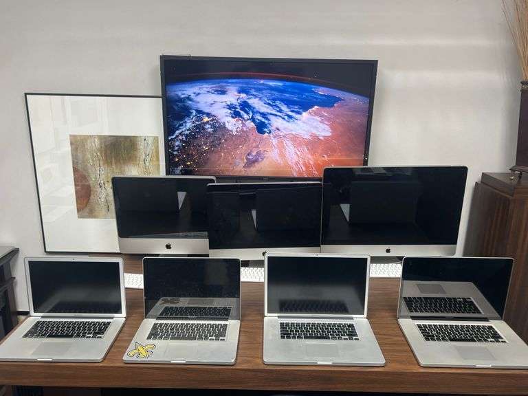 Closing Now!!! Apple Mac Repair Sales & Service Company Landlord Lockout Complete Business Liquidation Features: Laptops, Desktops, New Apple Products, Mac Repair Tools, Microscopes, Thousands of Apple Parts, Memory, Hard Drives, Printers, Servers, Pallet Racks, Tech Work Stations, Art, Desks & More Over 500 Lots