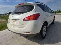 2010 NISSAN MURANO VIN# JN8AZ1MU2AW015969 HAS KEY HAS TITLE LEATHER SUNROOF BACK UP CAMERA RUNS AN D