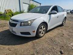 2011 CHEVY CRUZ VIN# 1G1PG5S93B7303988 HAS KEY HAS TITLE