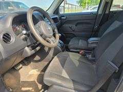 2012 JEEP PATRIOT VIN# 1C4NJPBAXCD684585 HAS KEY HAS TITLE RUNS AN DRIVES ONLY 118K MILES COLD AC AT