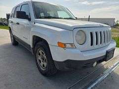 2012 JEEP PATRIOT VIN# 1C4NJPBAXCD684585 HAS KEY HAS TITLE RUNS AN DRIVES ONLY 118K MILES COLD AC AT