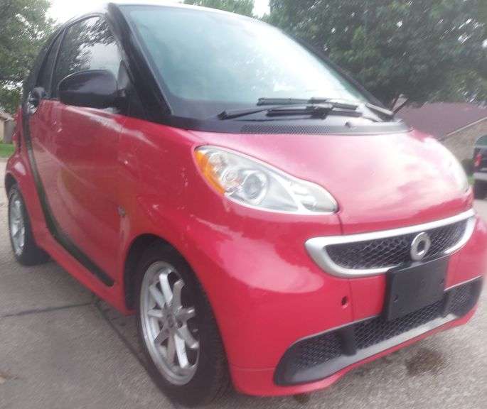 2014 Smart ForTwo VIN# WMEEJ3BA4EK738651 HAS KEY HAS TITLE RUNS AN DRIVES SEE DESCRIPTION