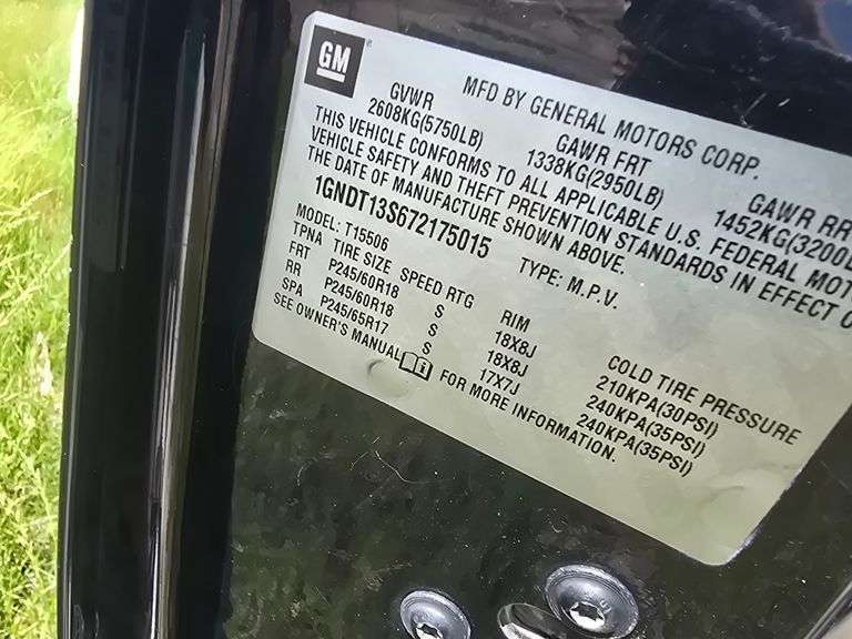 2007 CHEVY TRAILBLAZER VIN# 1GNDT13S672175015 HAS KEY HAS TITLE RUNS AN DRIVES SEE DESCRIPTION