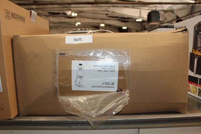 Immersion Blender Ib750Lv 120V~60Hz 750W 8000-19000Rpm .

 --All items are sold “AS IS, WHERE IS,” with no guarantees regarding condition or authenticity. Unless specified as BRAND NEW, then the condition of the item is unknown.