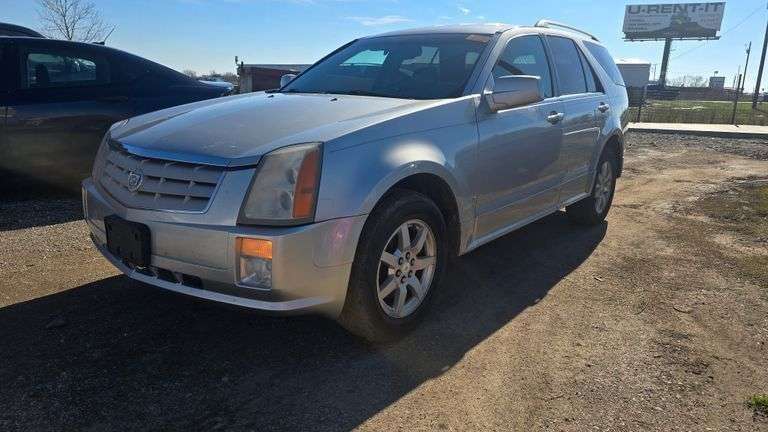 2006 CADILLAC SRX VIN# 1GYEE637560204556 HAS KEY HAS TITLE RUNS AN DRIVES SEE DESCRIPTION