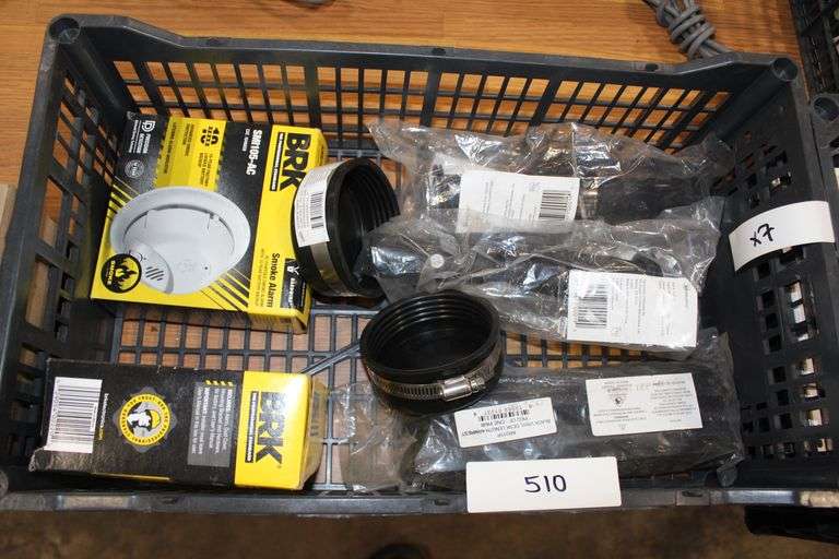 Hardware Including Brk Sm105-Ac Smoke Alarm ; Hds 799254 3" Flexible Pipe Cap; And Seasons 121043 Plastic Pus And Seal Drain / Chrome .

 --All items are sold “AS IS, WHERE IS,” with no guarantees regarding condition or authenticity. Unless specified as BRAND NEW, then the condition of the item is unknown.