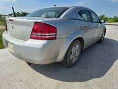 2008 DODGE AVENGER VIN# 1B3LC46K18N646927 HAS KEY HAS TITLE RUNS AN DRIVES SEE DESCRIPTION