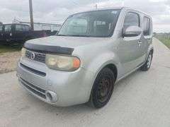 2010 NISSAN CUBE VIN# JN8AZ2KR9AT166023 HAS KEY HAS TITLE SEE DESCRIPTION