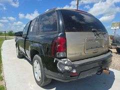 2007 CHEVY TRAILBLAZER VIN# 1GNDT13S672175015 HAS KEY HAS TITLE RUNS AN DRIVES SEE DESCRIPTION