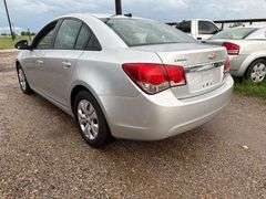 2014 CHEVY CRUZ VIN# 1G1PA5SH2E7328023 HAS KEY HAS TITLE RUNS AN DRIVES SEE DESCRIPTION