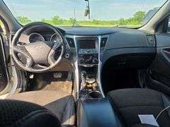 2011 HYUNDIA SONATA VIN# 5NPEC4AC1BH204938 HAS KEY HAS TITLE RUNS AN DRIVES SEE DESCRIPTION