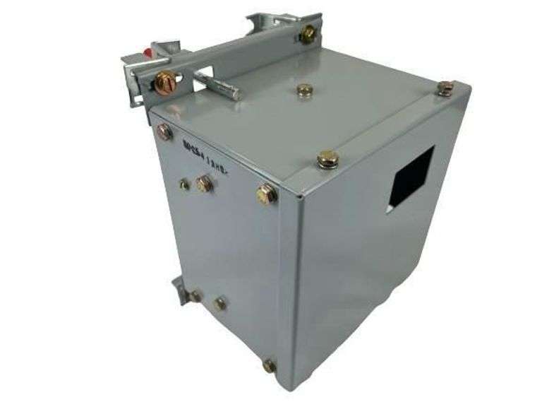 NEW - Eaton BPC5412G01 Enclosure Accessory 12x11x22 CH Breaker Cord. Prop.