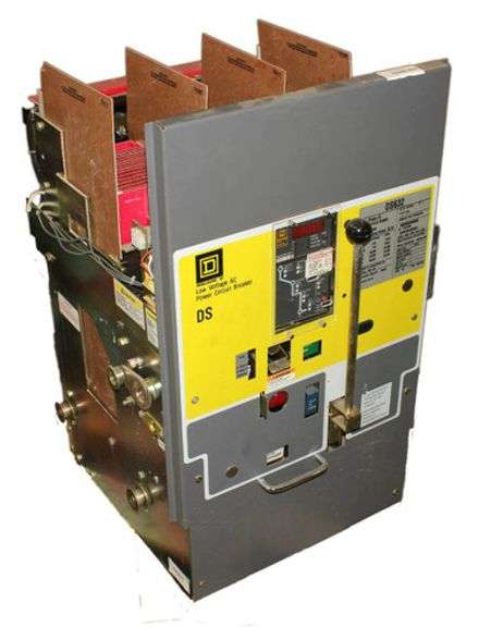 USED - Square D DS632 Low Voltage AC Power Circuit Breaker - 3200A 600V 3P 60 Hz Shunt Trip: 120 VAC