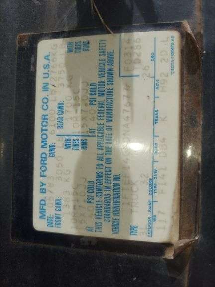 1983 FORD F150 4X4 VIN# HAS KEY BILL OF SALE SEE RUNS AN DRIVES DESCRIPTION