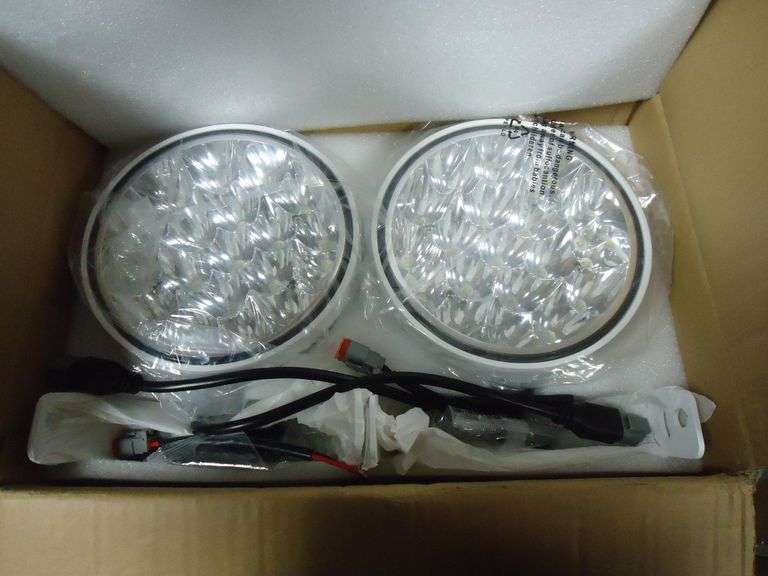 NEW! 7" LED OFF ROAD HEAD LIGHTS