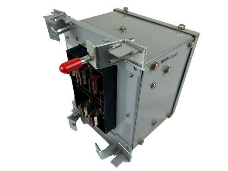 NEW - Eaton BPC5412G01 Enclosure Accessory 12x11x22 CH Breaker Cord. Prop.