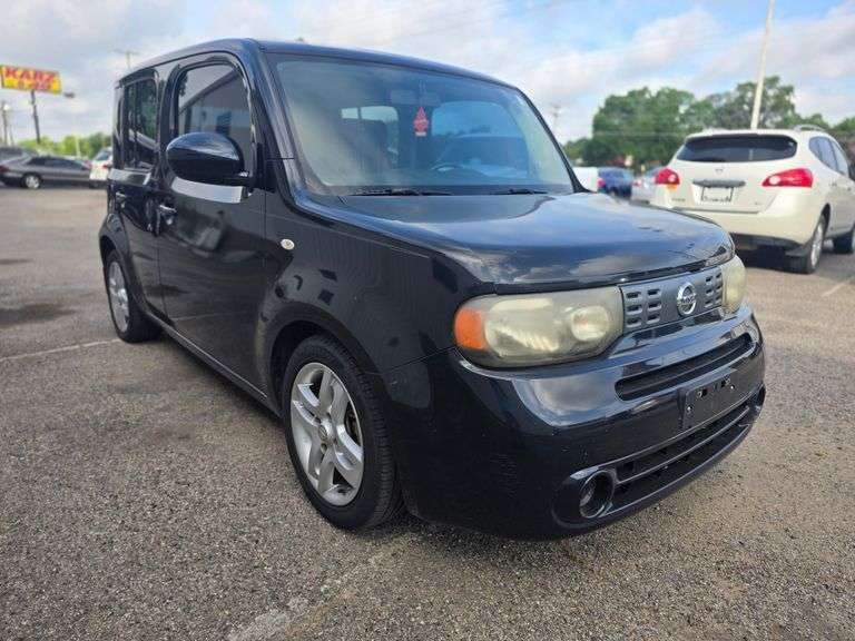 2011 NISSAN CUBE VIN# JN8AZ2KR9BT212774 HAS KEY HAS TITLE RUNS AN DRIVES SEE DESCRIPTION