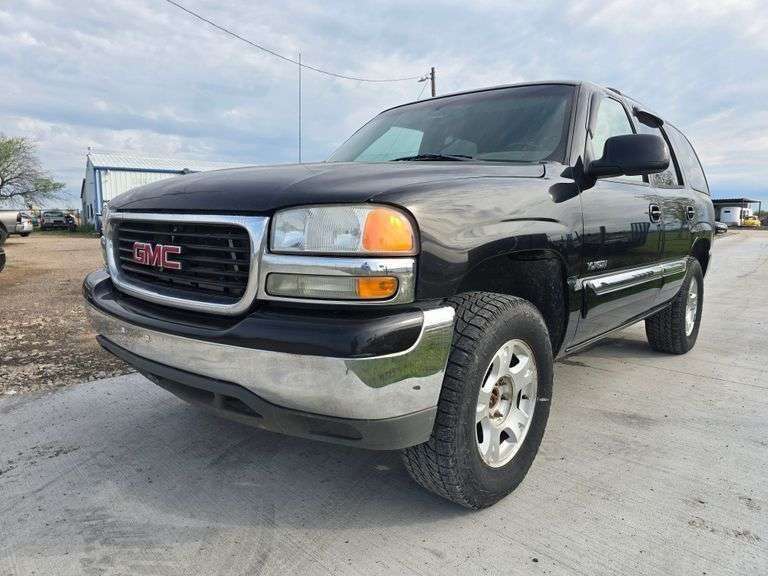 2004 GMC YUKON VIN# 1GKEK13Z64R247902 HAS KEY HAS TITLE RUNS AN DRIVES SEE DESCRIPTION