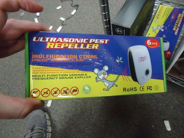 NEW! ULTRASONIC PEST REPELLER 6-PACK