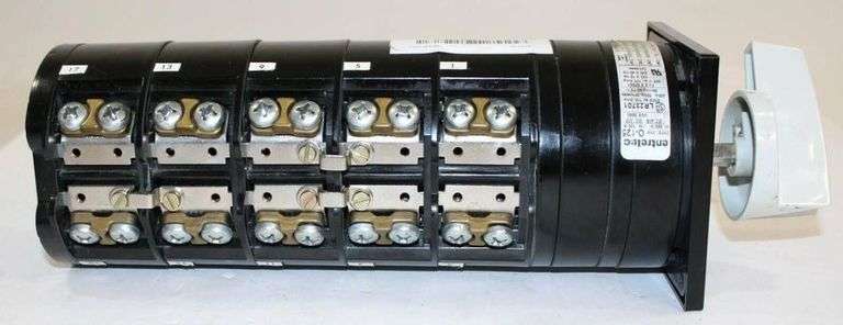 USED - Entrelec LR23701 Rotary Cam Switch 100A 600V