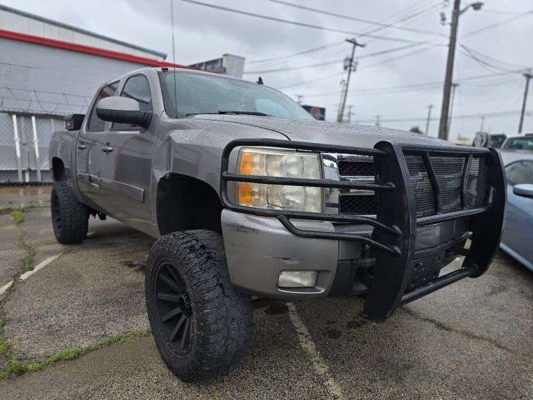 2007 CHEVY SILVERADO VIN# 3GCEK13M17G536076 HAS KEY HAS TITLE RUNS AN DRIVES SEE DESCRIPTION