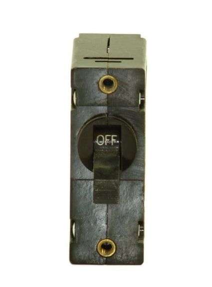 USED - Carling Switch AA1-B0-24-630-3D1-C Breaker 30A