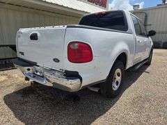 2001 FORD F150 VIN# 1FTRW07L51KE91225 HAS KEY HAS TITLE RUNS AN DRIVES SEE DESCRIPTION